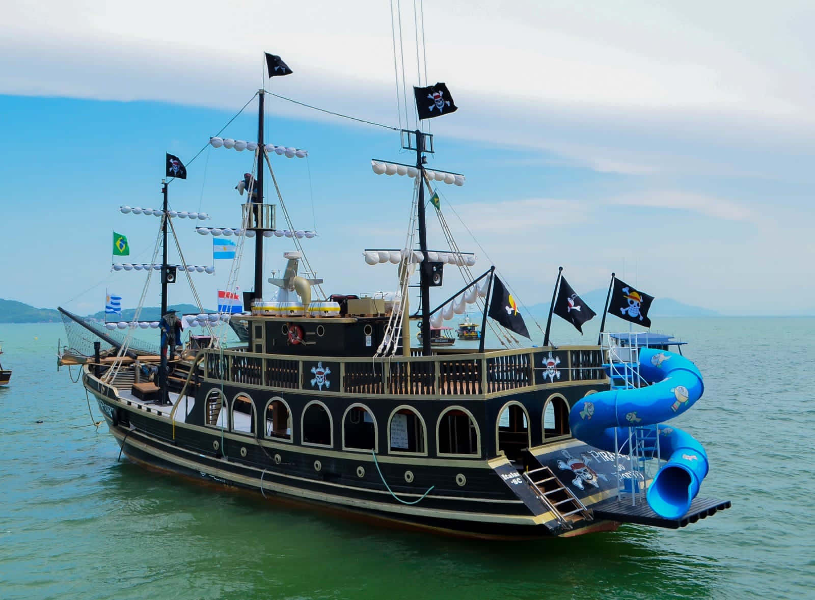 Passeio Pirata do Porto